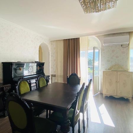 Your Home In Тбилиси Екстериор снимка